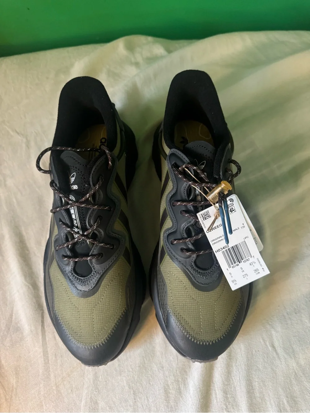 adidas ozweego focus Olive size 9.5